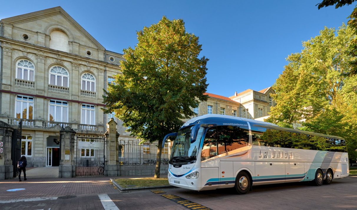 El bus entre Vitoria y Bilbao admitirá la BAT, con 20% de descuento